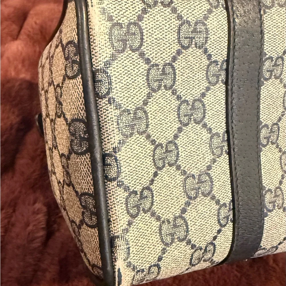 Vintage Gucci Navy Boston - Picture 16 of 16